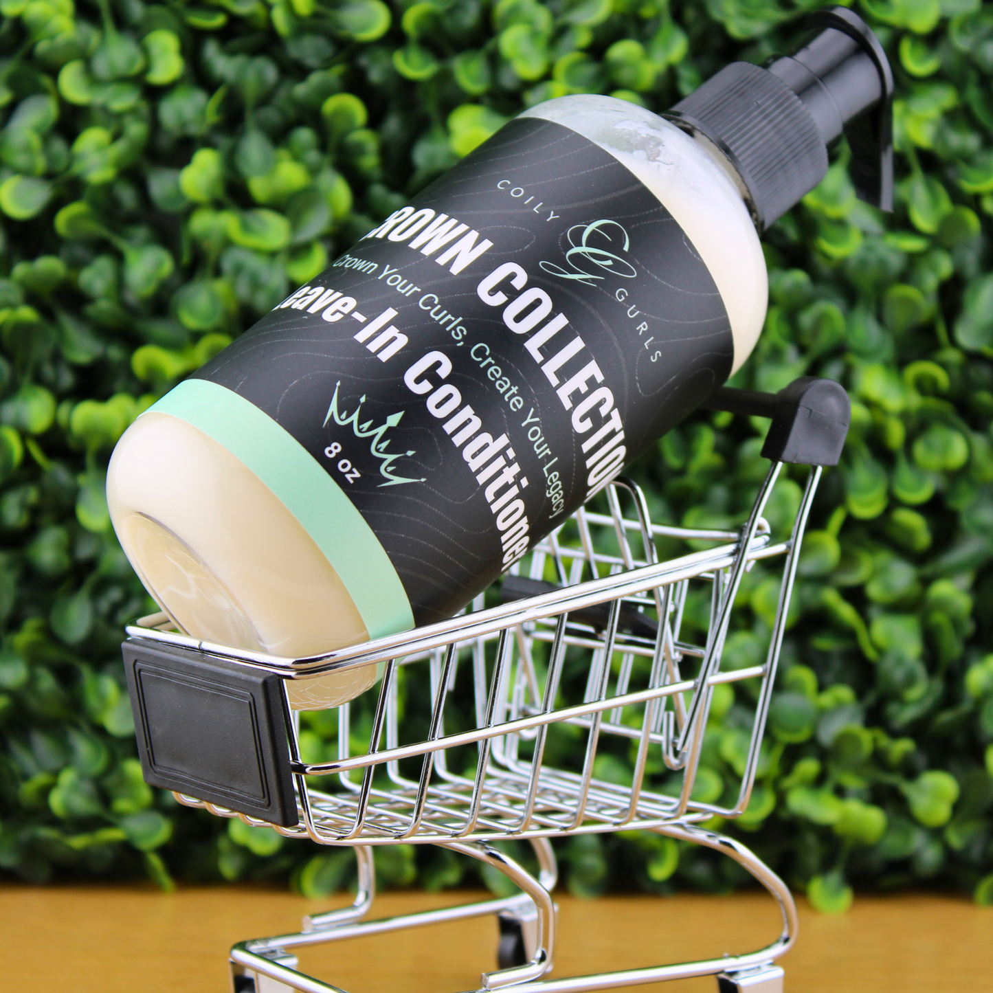 Leave-In Conditioner for 4C natural hair in pump bottle with aloe vera ingredients